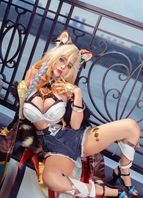 ảnh sex cosplay Genshin 13