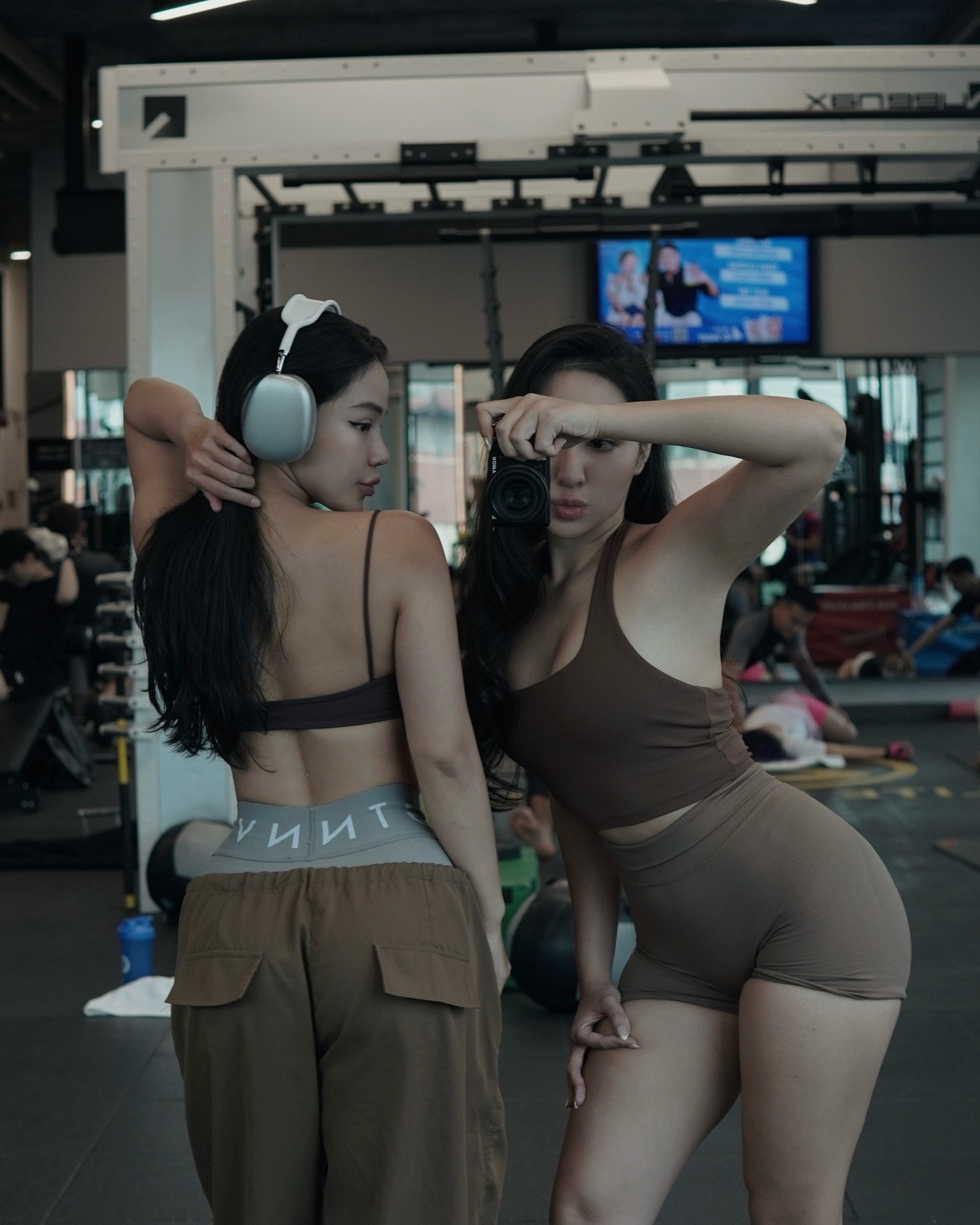 gái xinh tập gym 62