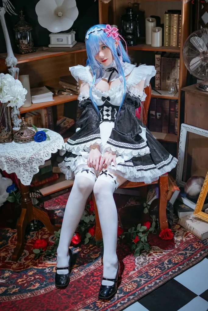 129+ Album Ảnh Jiu Yan Cosplay Rem Đẹp Mê Ly – Khám Phá Thế Giới Anime