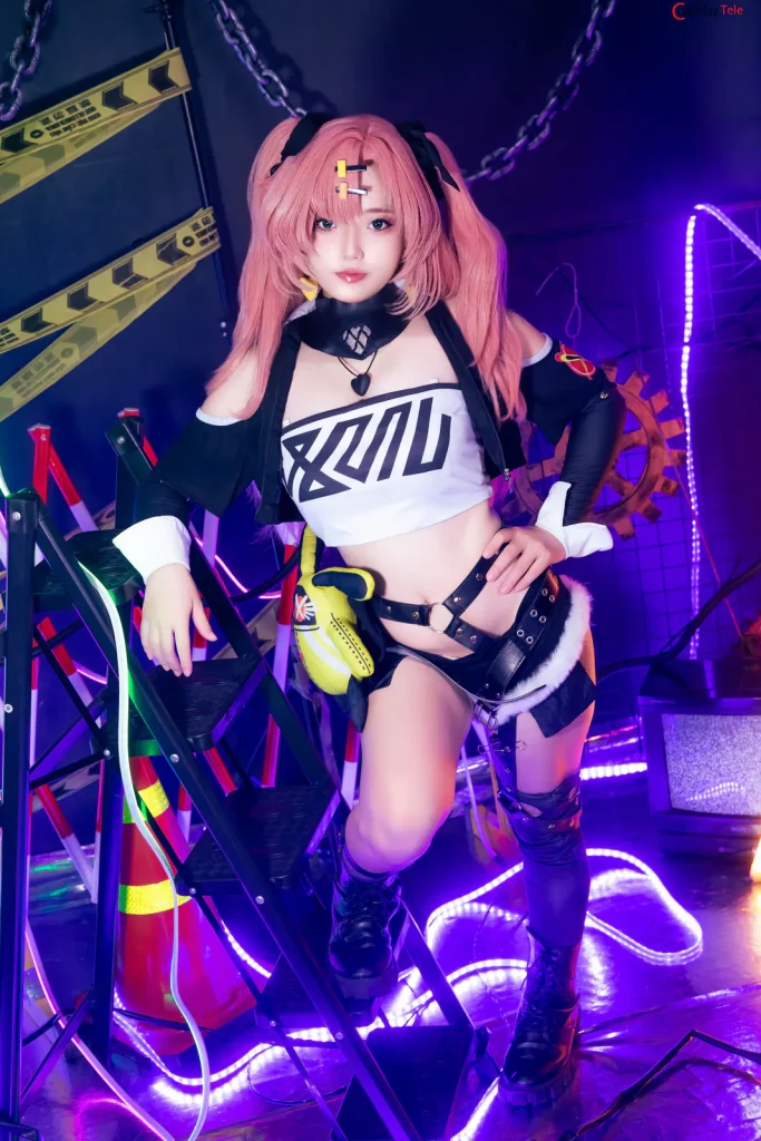 Ngắm nhìn trọn bộ 119+ Ảnh Messie Huang Cosplay Nicole Demara Tuyệt Đẹp