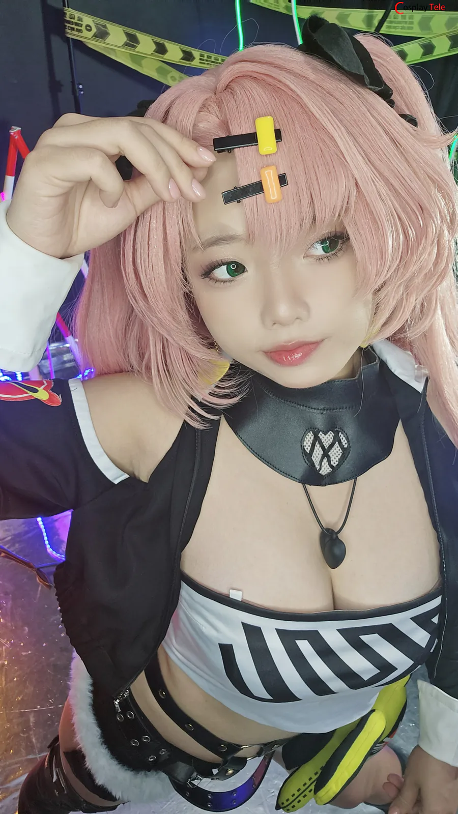 Messie Huang cosplay Nicole Demara 45