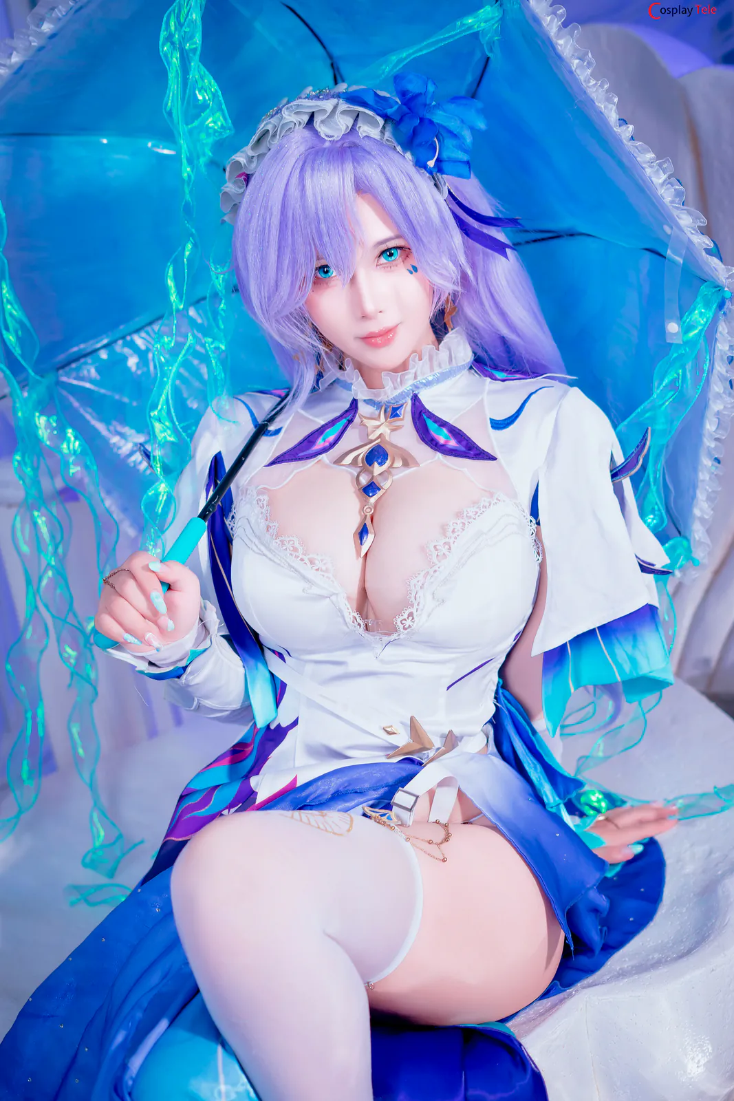 Pyoncos cosplay Cantarella 5
