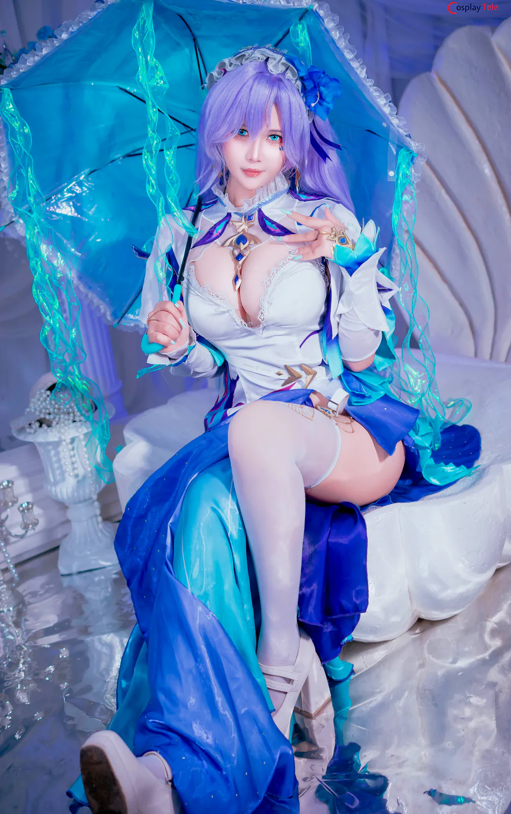 Pyoncos cosplay Cantarella 7
